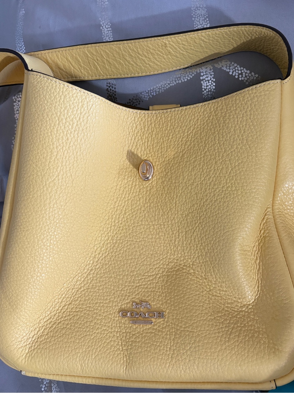 Coach Hadley Crossbody Leather Shoulder Tote with Adjustable Strap - Picture 3 of 3